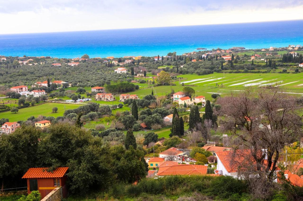 orizontas studios & apartments Svoronata Esterno foto