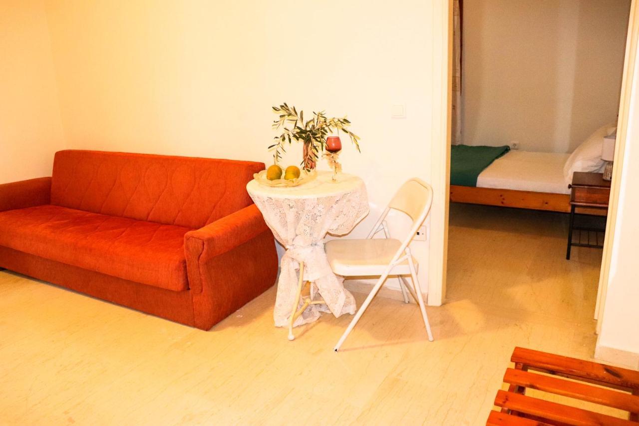orizontas studios & apartments Svoronata Esterno foto